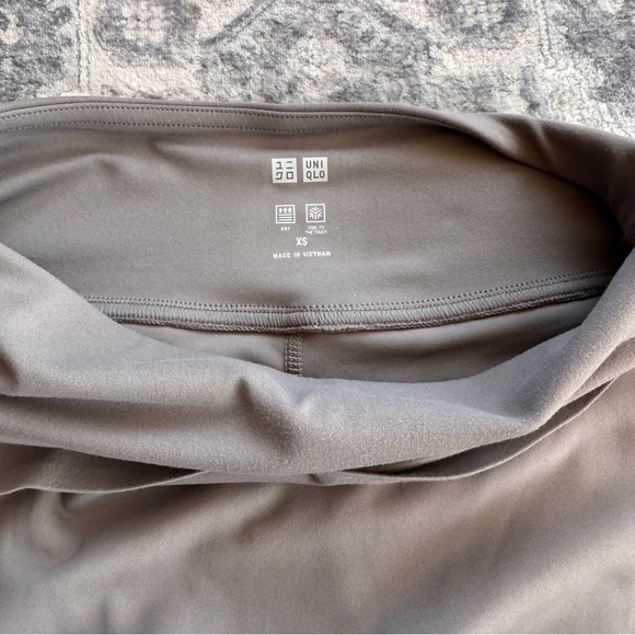 Uniqlo Airism Skort XS - Picture 3 of 3